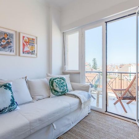 Renovated Sunny Apartment With Amazing Sunset Balcony , By Timecooler Lisboa Exterior foto